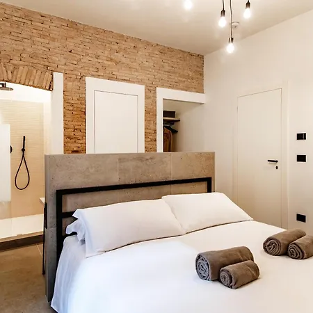 招待所 Linaio - The House Of Travelers