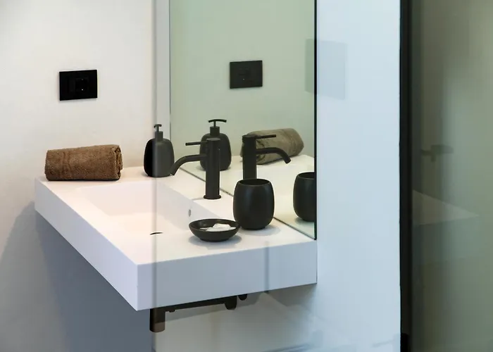 Πανσιόν Linaio - The House Of Travelers 3*