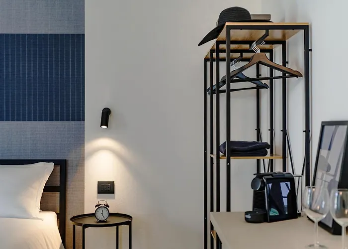 Linaio - The House Of Travelers Πανσιόν