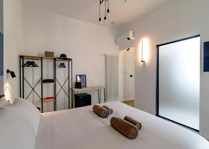 Πανσιόν Linaio - The House Of Travelers