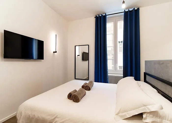 Πανσιόν Linaio - The House Of Travelers 3*