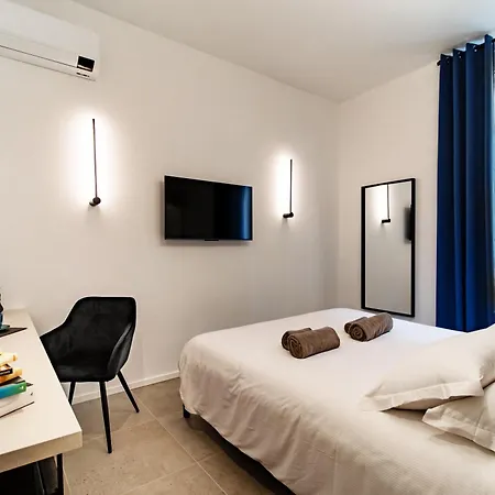 Linaio - The House Of Travelers 3*